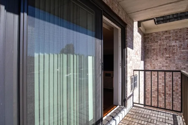 $385,000 | 40 High Street, Unit 207, Dedham, MA 02026