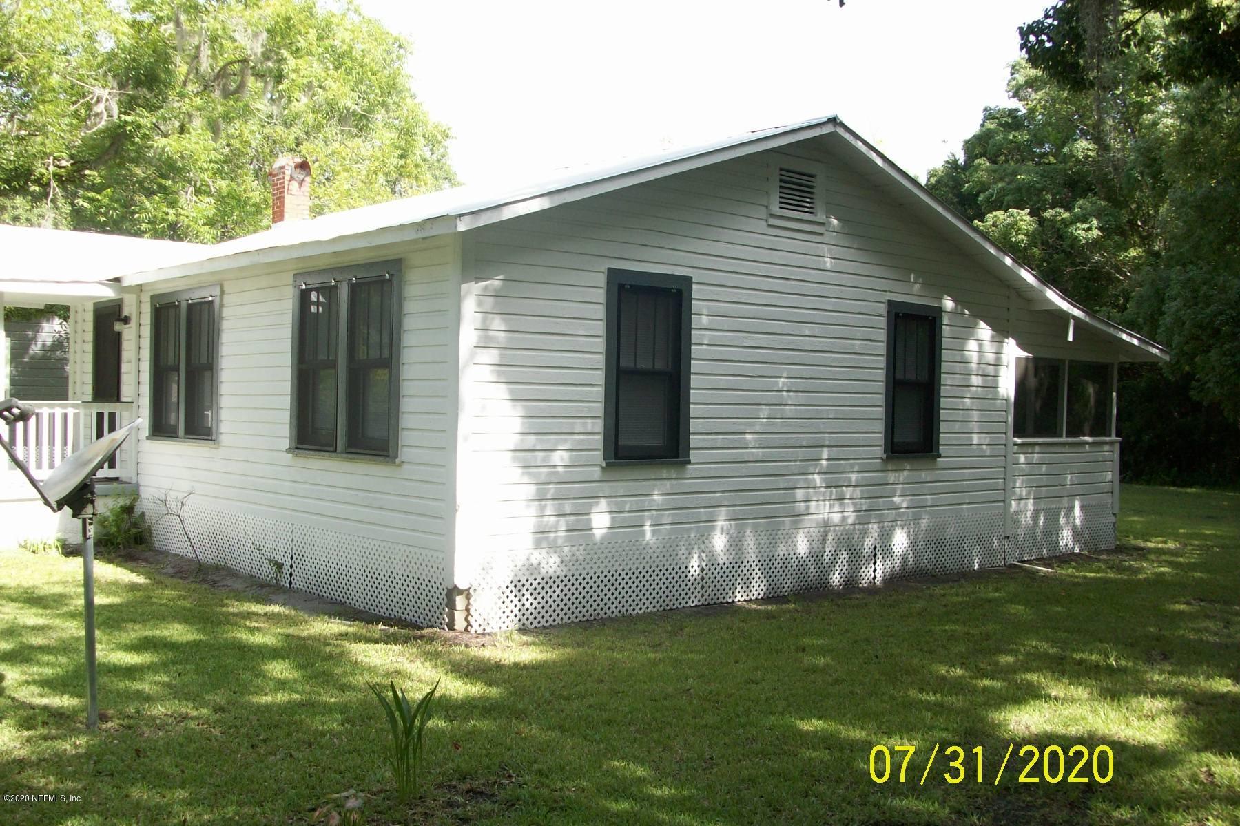 524 St Clair Street Starke, FL 32091 - Photo 2 of 20 a front view of a house with a yard