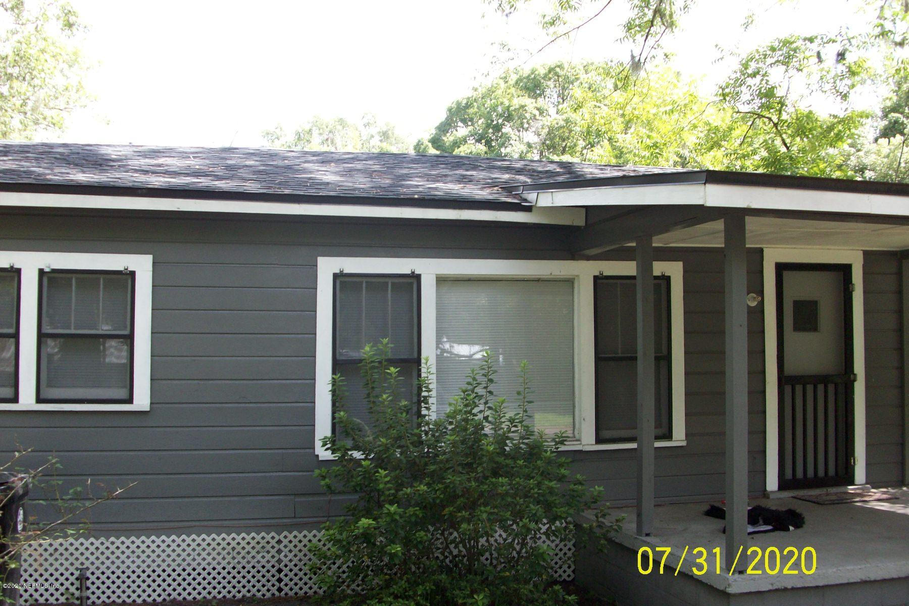 524 St Clair Street Starke, FL 32091 - Photo 10 of 20 a view of a door of the house