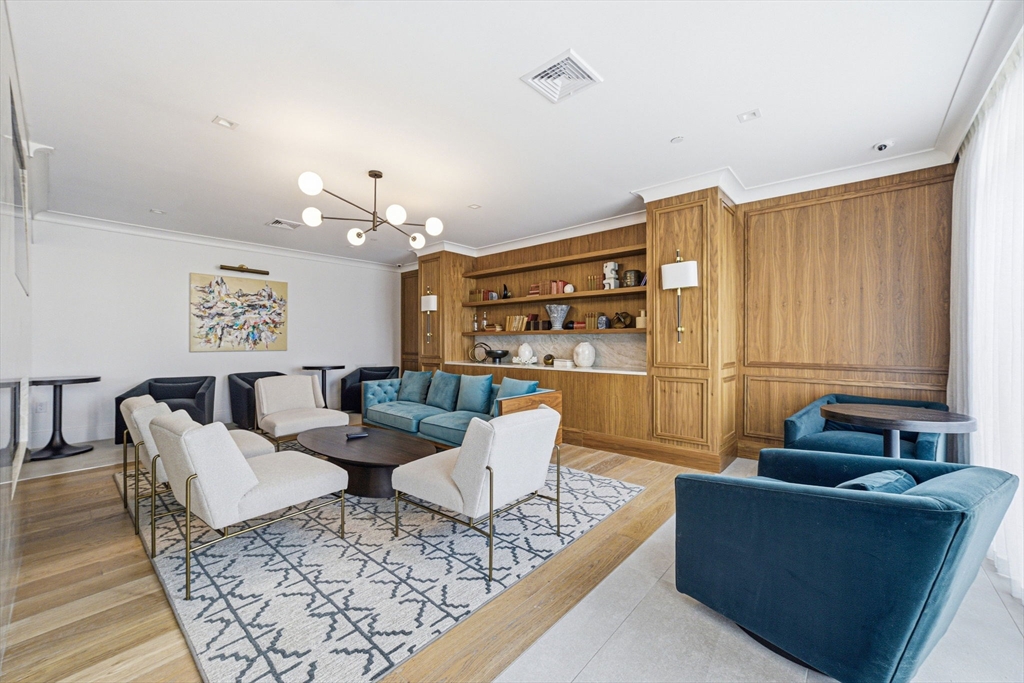 191 Washington Street, Unit 711 Boston, MA 02135 - Photo 14 of 39