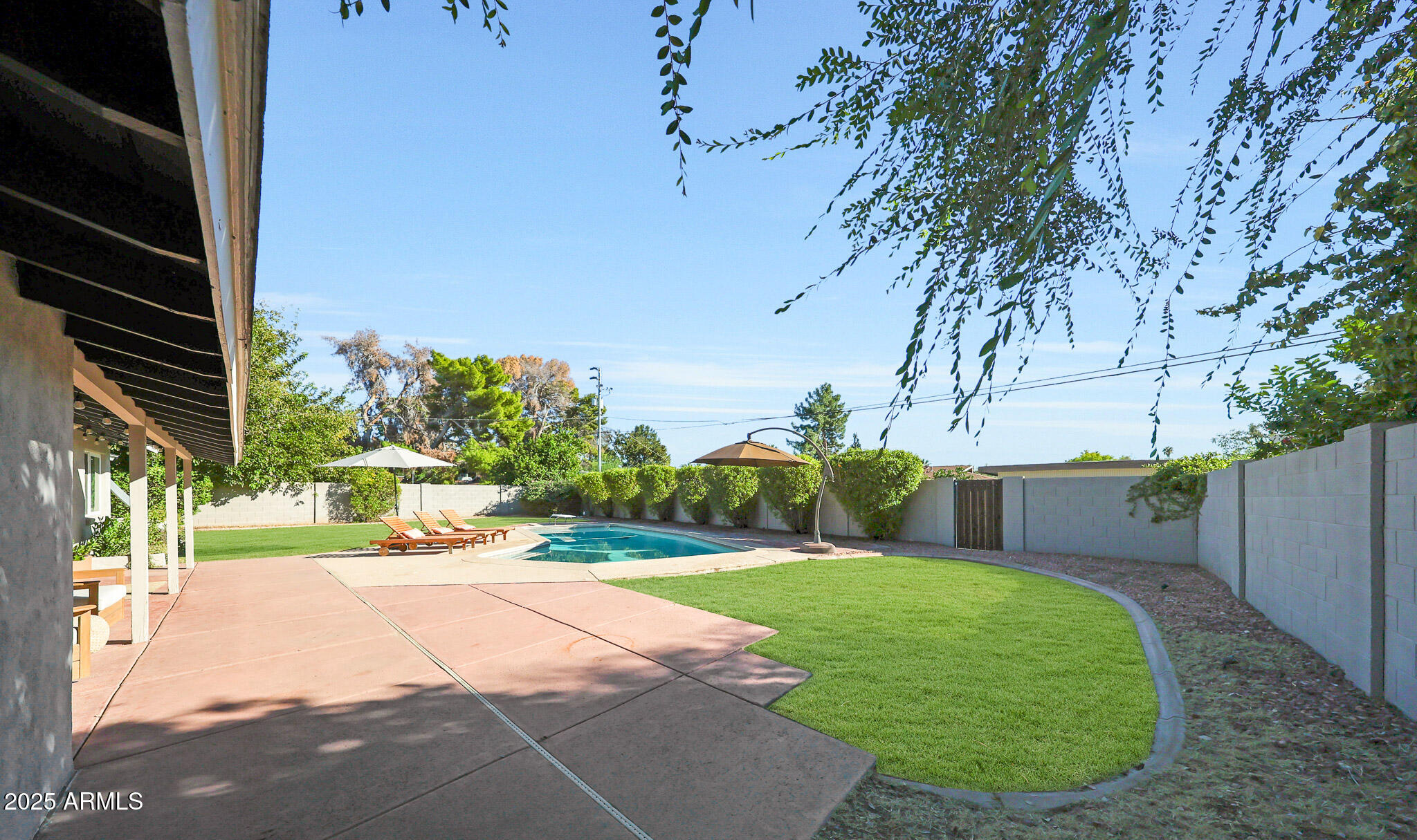 805 West Northview Avenue Phoenix, AZ 85021 - Photo 42 of 51 a view of a backyard