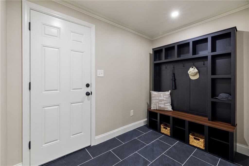 8241 Thompson Run Road Pittsburgh, PA 15237 - Photo 23 of 47 a view of an empty room