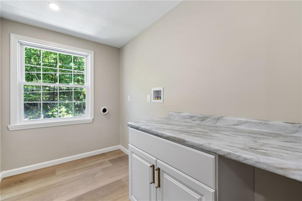 8241 Thompson Run Road Pittsburgh, PA 15237 - Photo 28 of 47 a room with a wooden floor and window