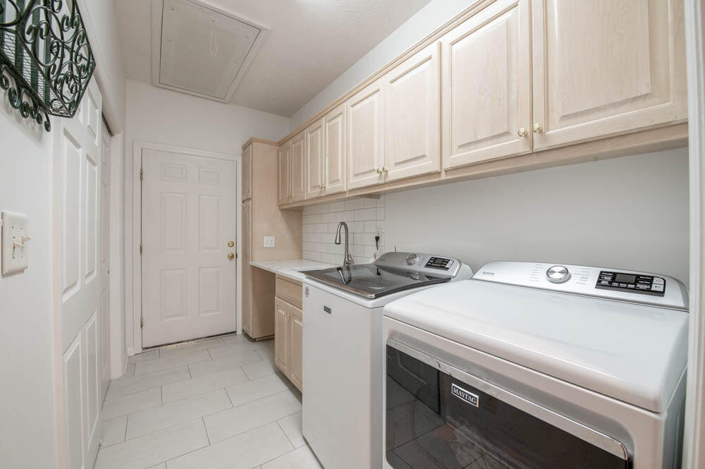 132 Riviera Road Aiken, SC 29803 - Photo 26 of 32 Laundry room with utility sink & new ceramic tile!