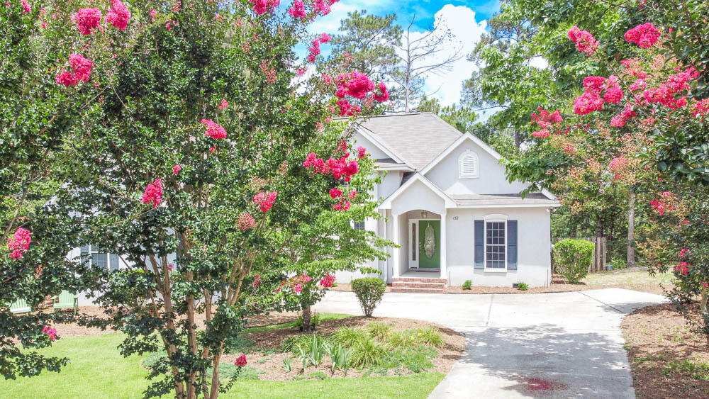 132 Riviera Road Aiken, SC 29803 - Photo 4 of 32 Blooms!