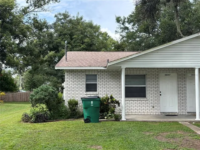 $1,200 | 38351 A Avenue, Zephyrhills, FL 33542