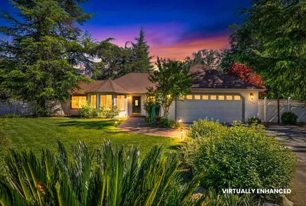 $585,000 | 19679 Midland Drive, Redding, CA 96003