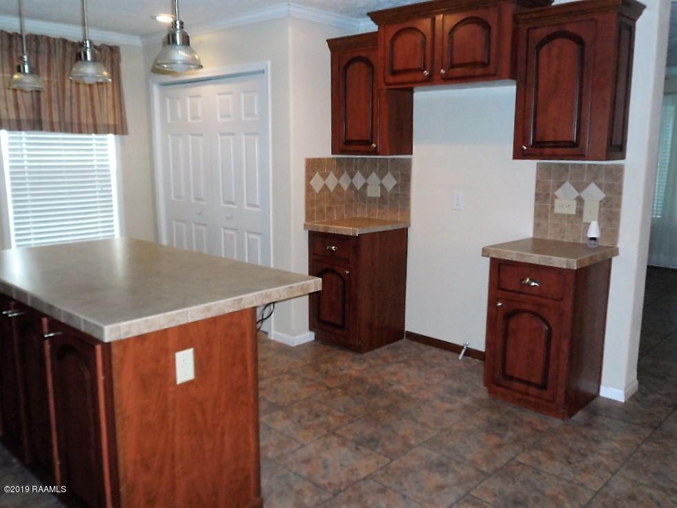 2055 Bond Road Mamou, LA 70554 - Photo 4 of 25 SAM_1390