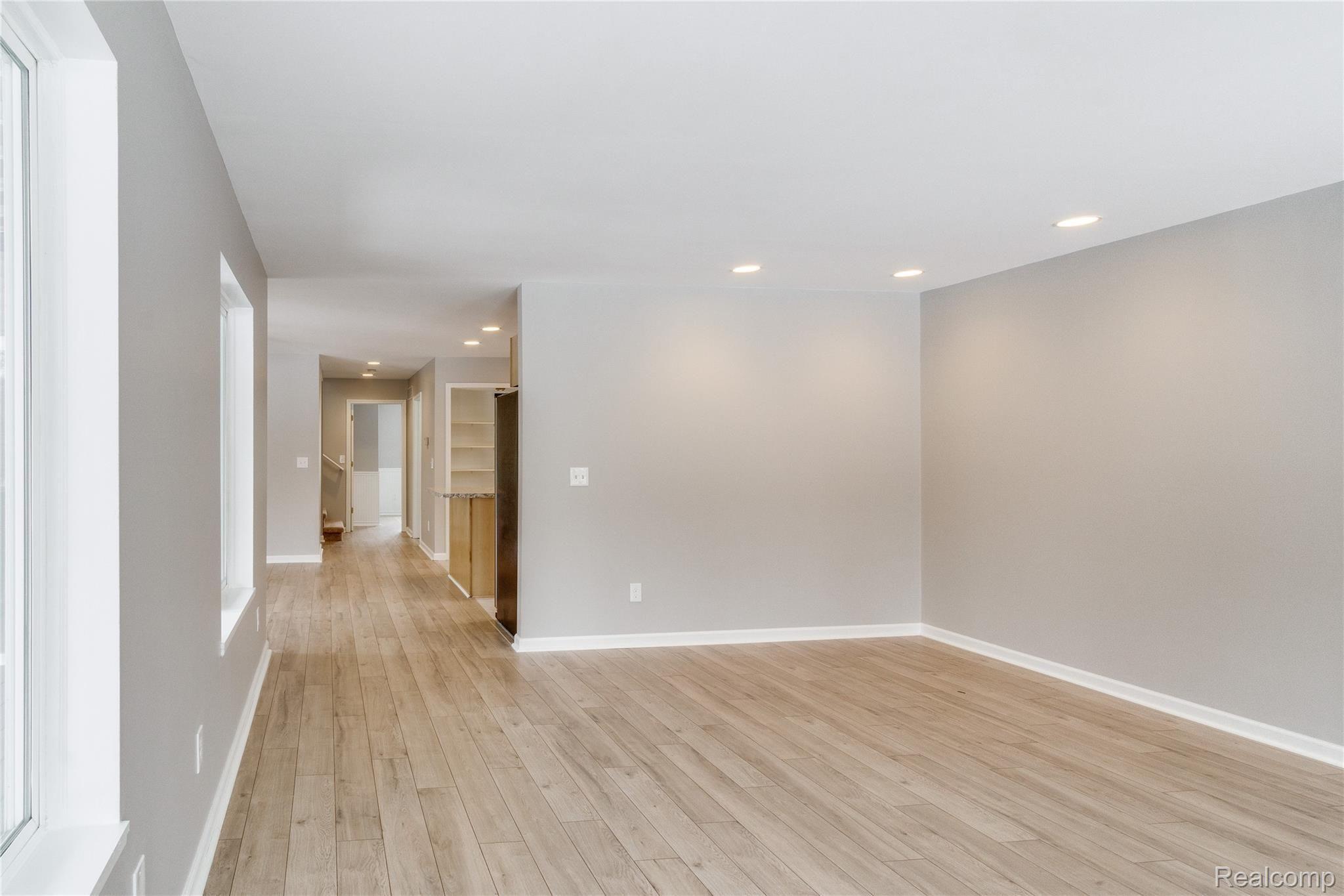 1533 Paramount Street Novi, MI 48377 - Photo 14 of 51 Interiors (12 of 43).jpg