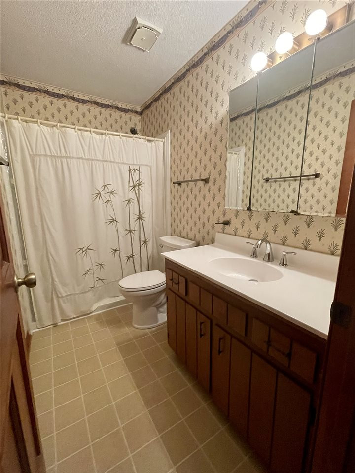 7612 Green Level Church Road Apex, NC 27523 - Photo 16 of 30 Main Bath