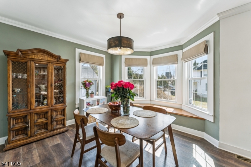 64 Hillcrest Road Watchung, NJ 07069 - Photo 11 of 42