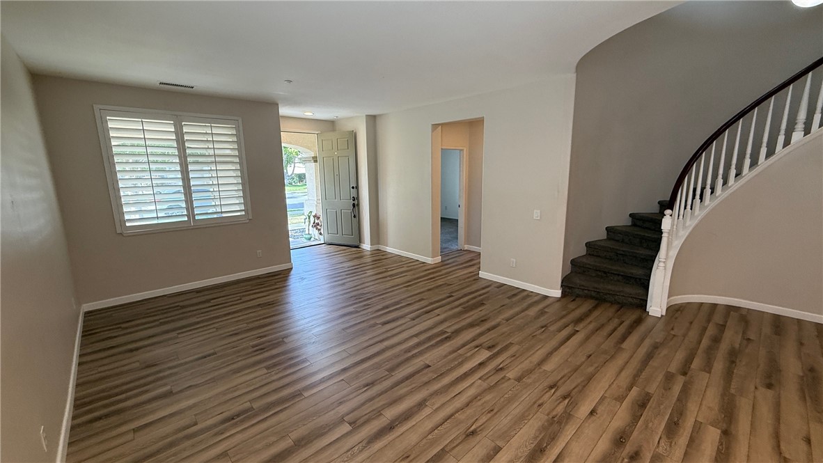 1571 Foothill Way Redlands, CA 92374 - Photo 12 of 54