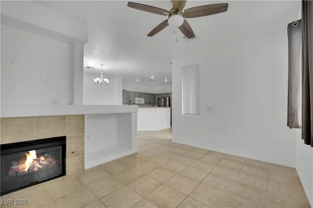 $1,625 | 3915 Palm Beach Street, Unit 201, Las Vegas, NV 89129