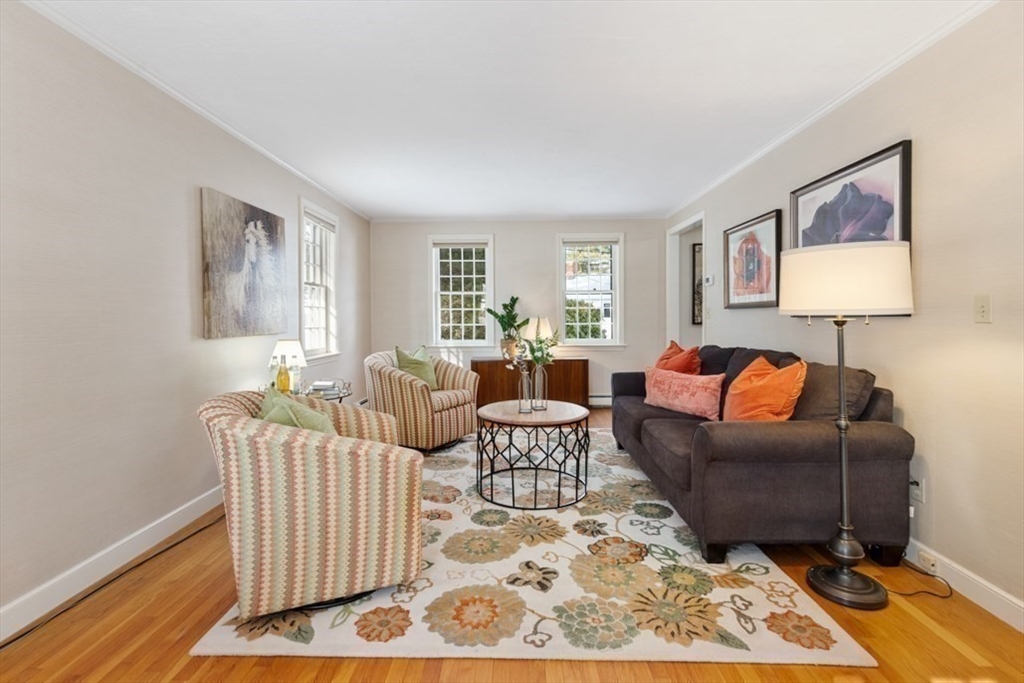 32 Granger Avenue Reading, MA 01867 - Photo 11 of 42