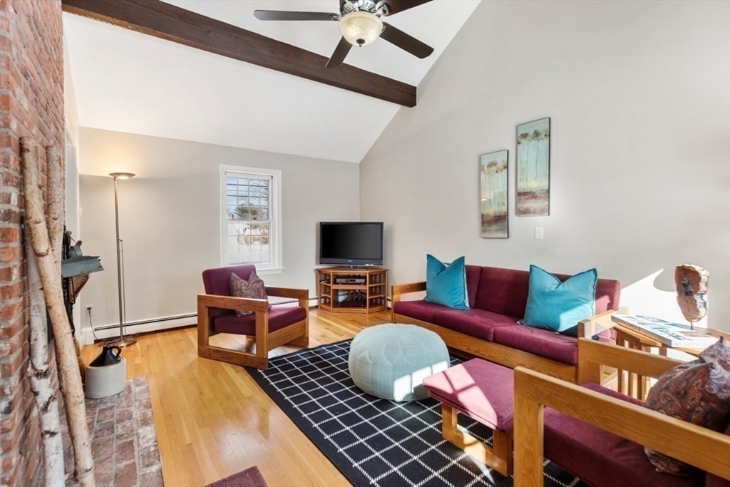 32 Granger Avenue Reading, MA 01867 - Photo 21 of 42