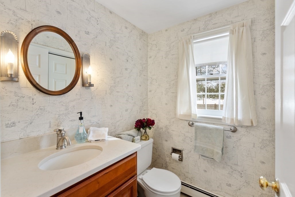 32 Granger Avenue Reading, MA 01867 - Photo 25 of 42