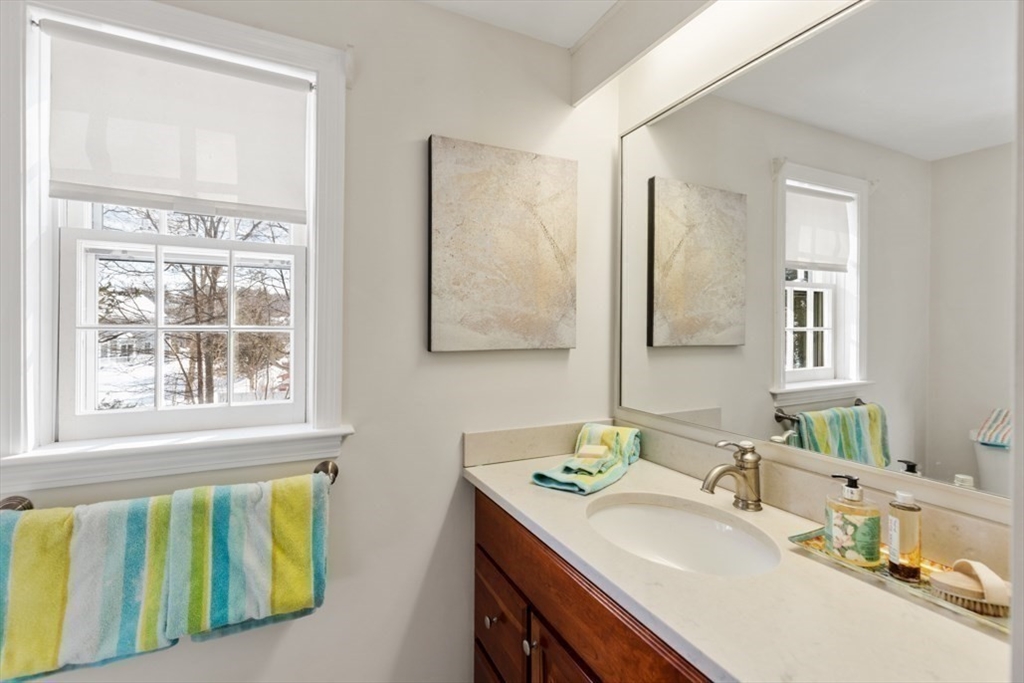 32 Granger Avenue Reading, MA 01867 - Photo 30 of 42