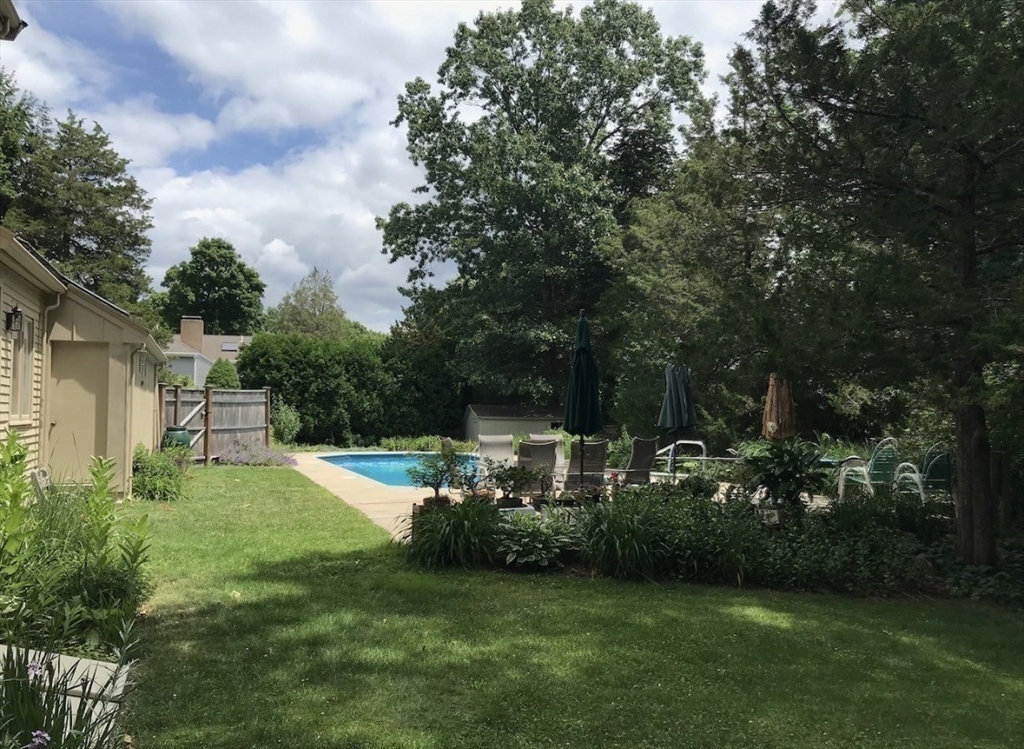 32 Granger Avenue Reading, MA 01867 - Photo 35 of 42