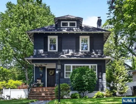 $999,000 | 158 Vreeland Avenue, Rutherford, NJ 07070