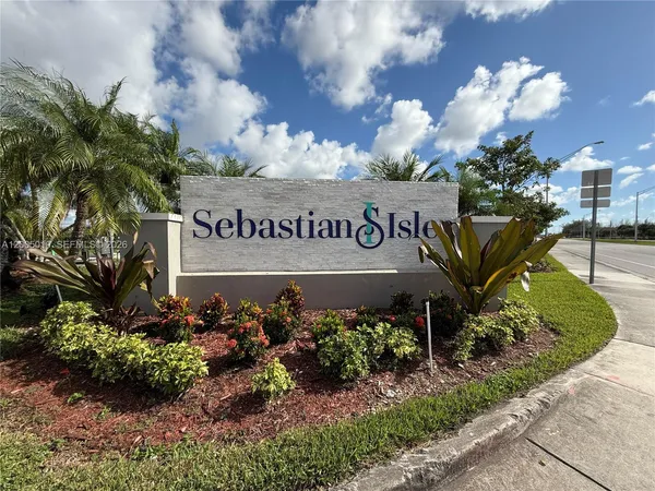 $3,000 | 529 Northeast 1st Street, Florida City, FL 33034