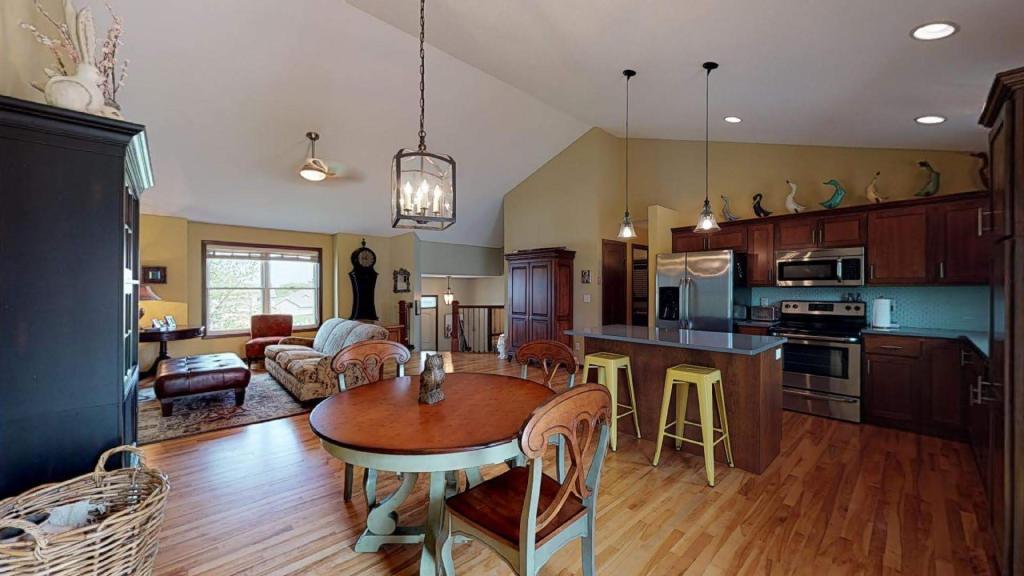 2262 Weston Place Southwest Rochester, MN 55902 - Photo 9 of 28