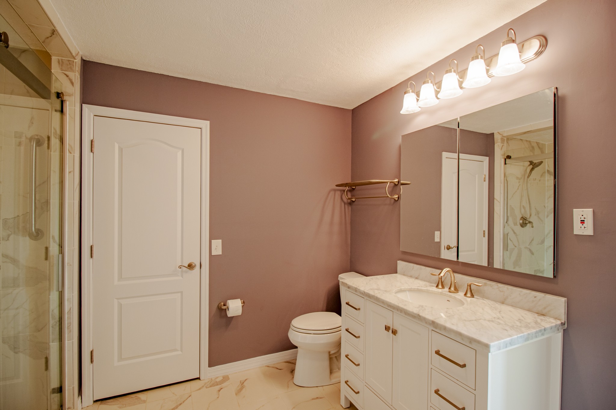 6875 Maple Springs Road Manchester, TN 37355 - Photo 31 of 36 a bathroom with a granite countertop sink toilet and shower