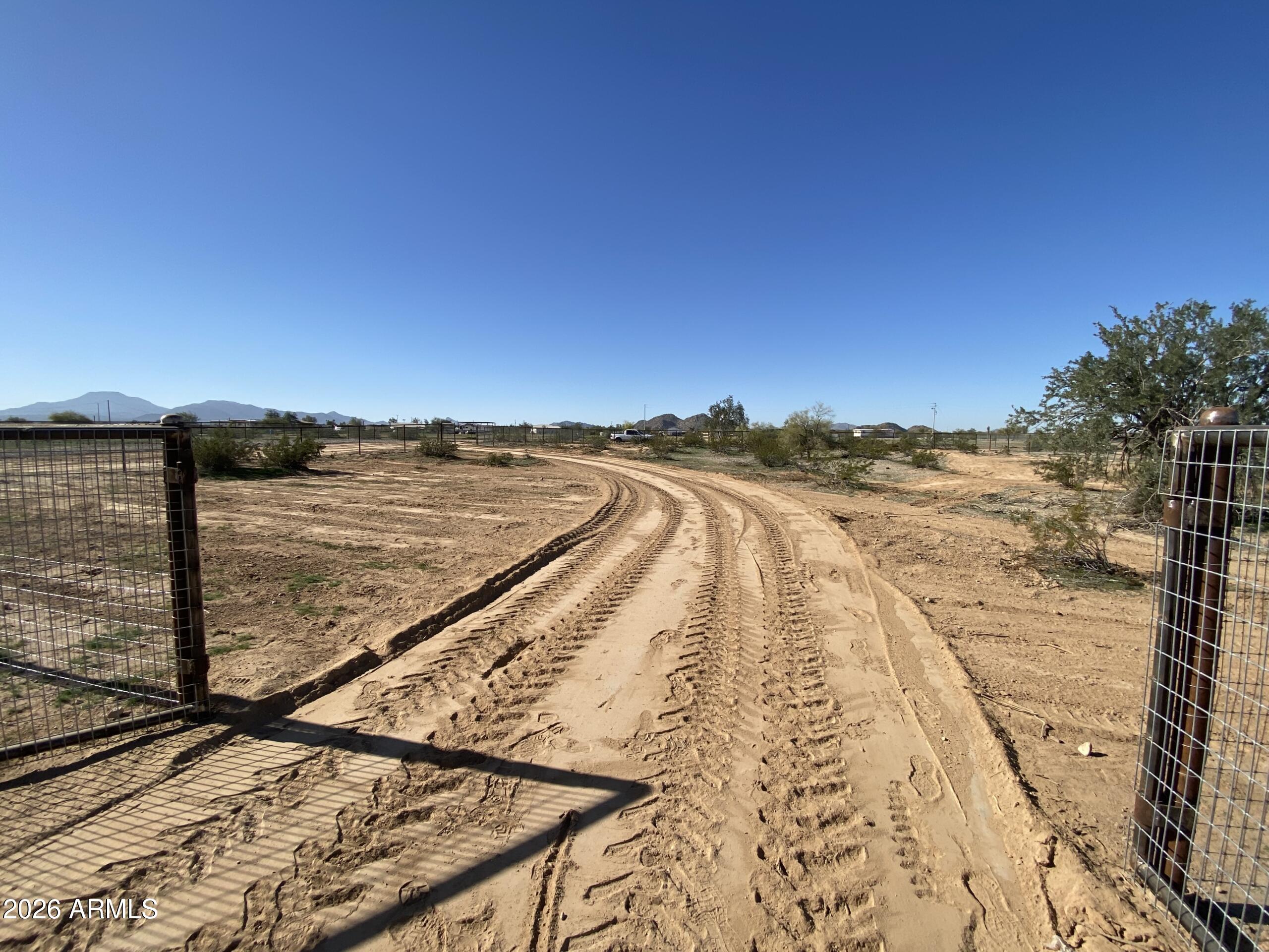 519 South Ortega Road Stanfield, AZ 85172 - Photo 9 of 27