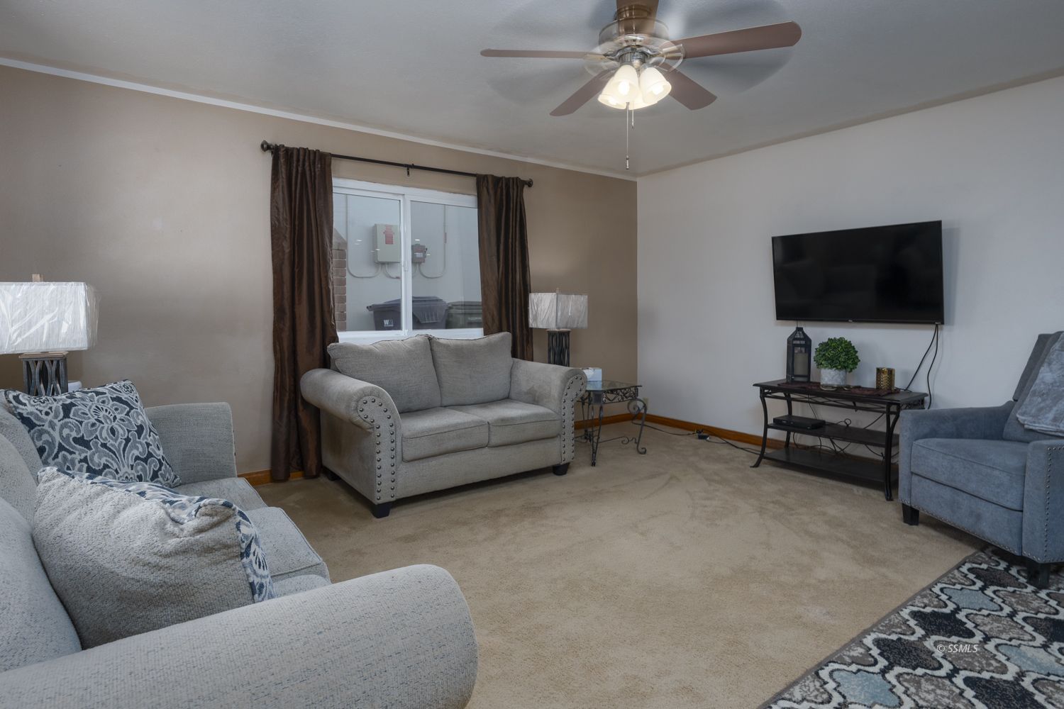 364 East Robertson Road Ridgecrest, CA 93555 - Photo 5 of 22