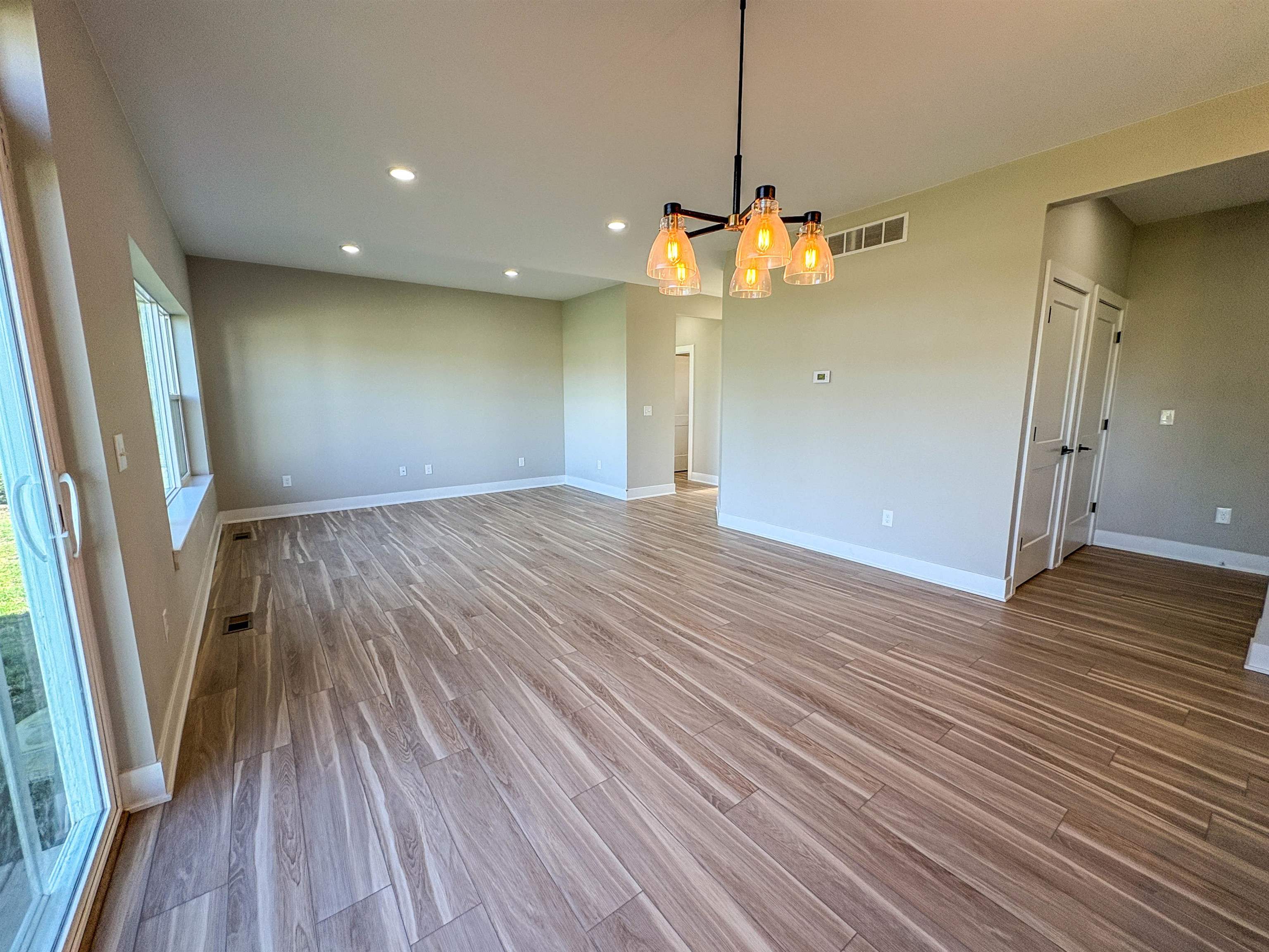 2465 McClellan Boulevard Davison, MI 48423 - Photo 7 of 34