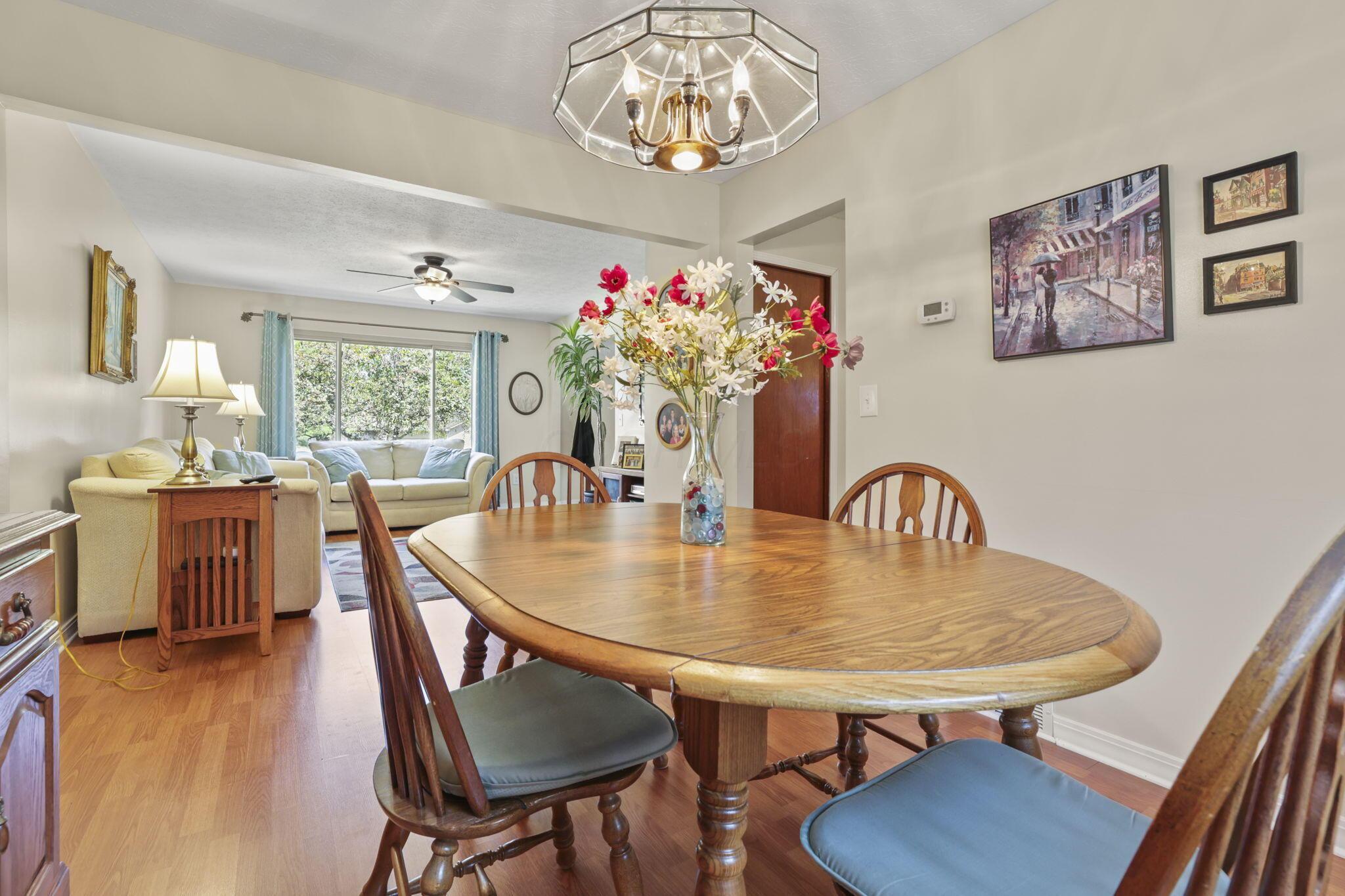 84 Hawthorn Road Southwest Pataskala, OH 43062 - Photo 15 of 66 Dining Room