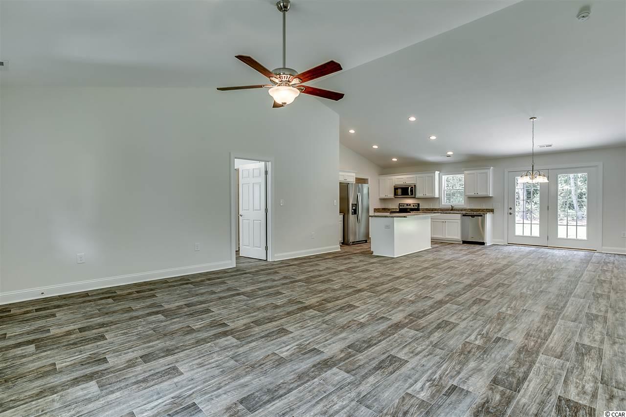 905 Futrell Street Loris, SC 29569 - Photo 3 of 26