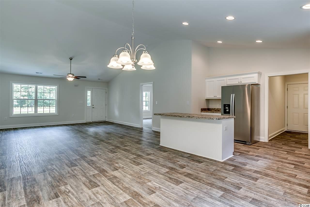 905 Futrell Street Loris, SC 29569 - Photo 6 of 26