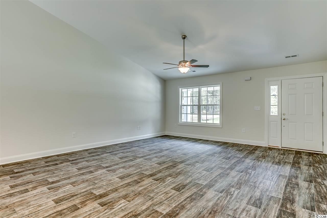 905 Futrell Street Loris, SC 29569 - Photo 7 of 26