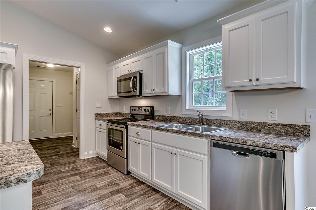 905 Futrell Street Loris, SC 29569 - Photo 9 of 26