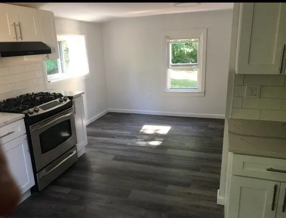 $2,800 | 750 Commerce Street, Thornwood, NY 10594