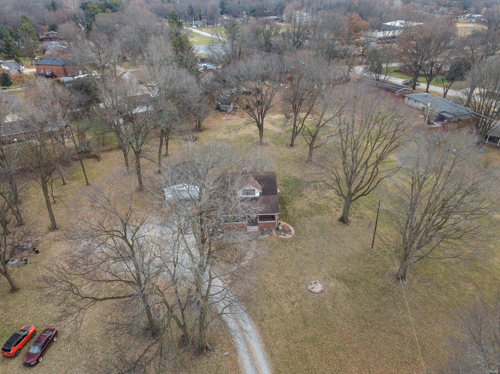 2604 East B Street Road Belleville, IL 62221 - Photo 2 of 36 Gallery Image 2