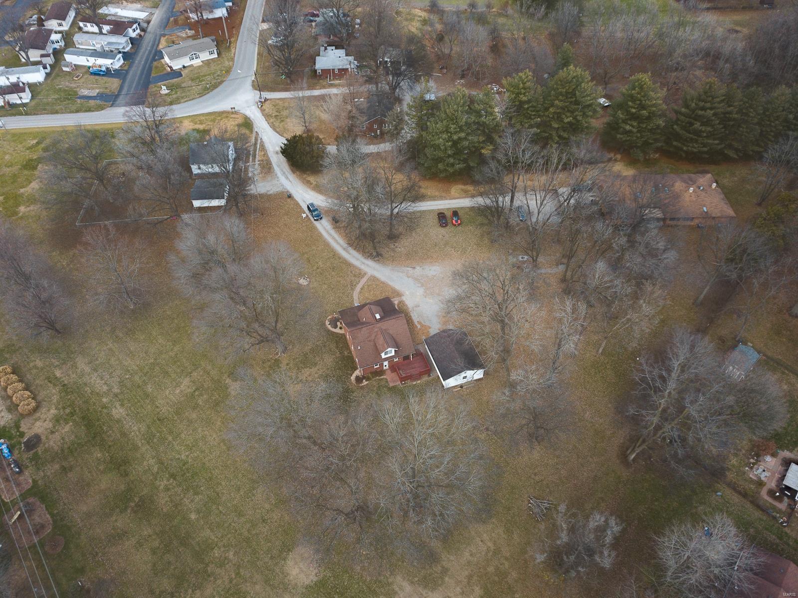 2604 East B Street Road Belleville, IL 62221 - Photo 33 of 36 Gallery Image 33
