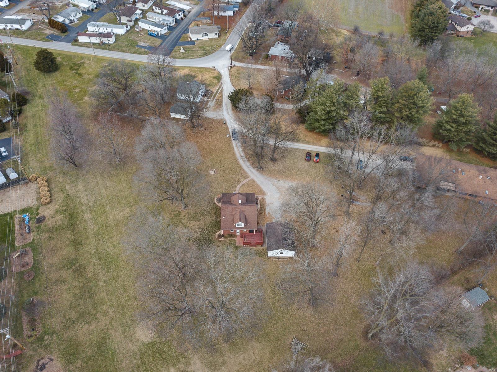 2604 East B Street Road Belleville, IL 62221 - Photo 34 of 36 Gallery Image 34