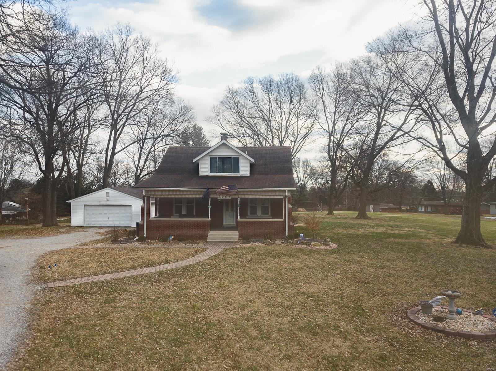 2604 East B Street Road Belleville, IL 62221 - Photo 35 of 36 Gallery Image 35