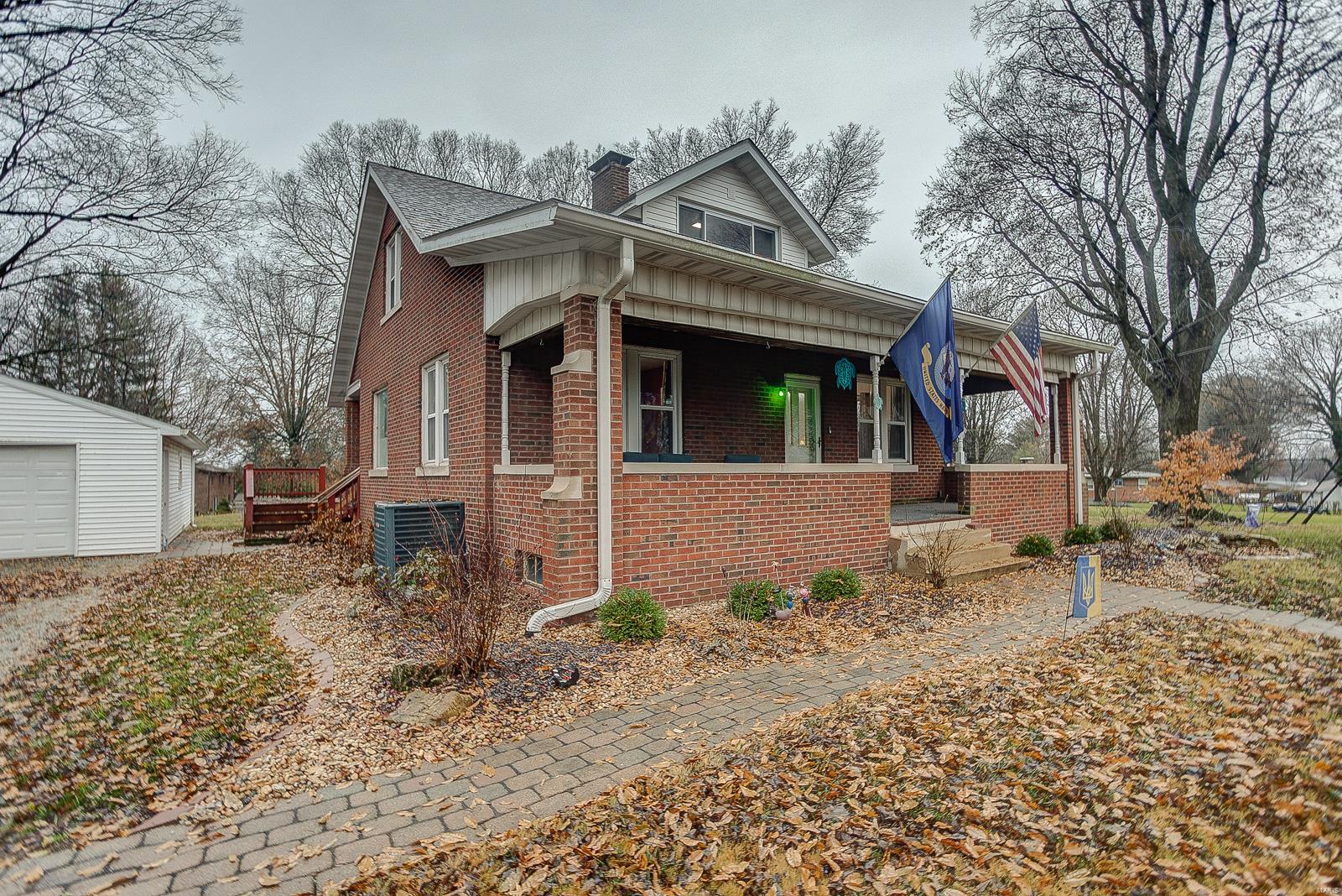 2604 East B Street Road Belleville, IL 62221 - Photo 4 of 36 Gallery Image 4