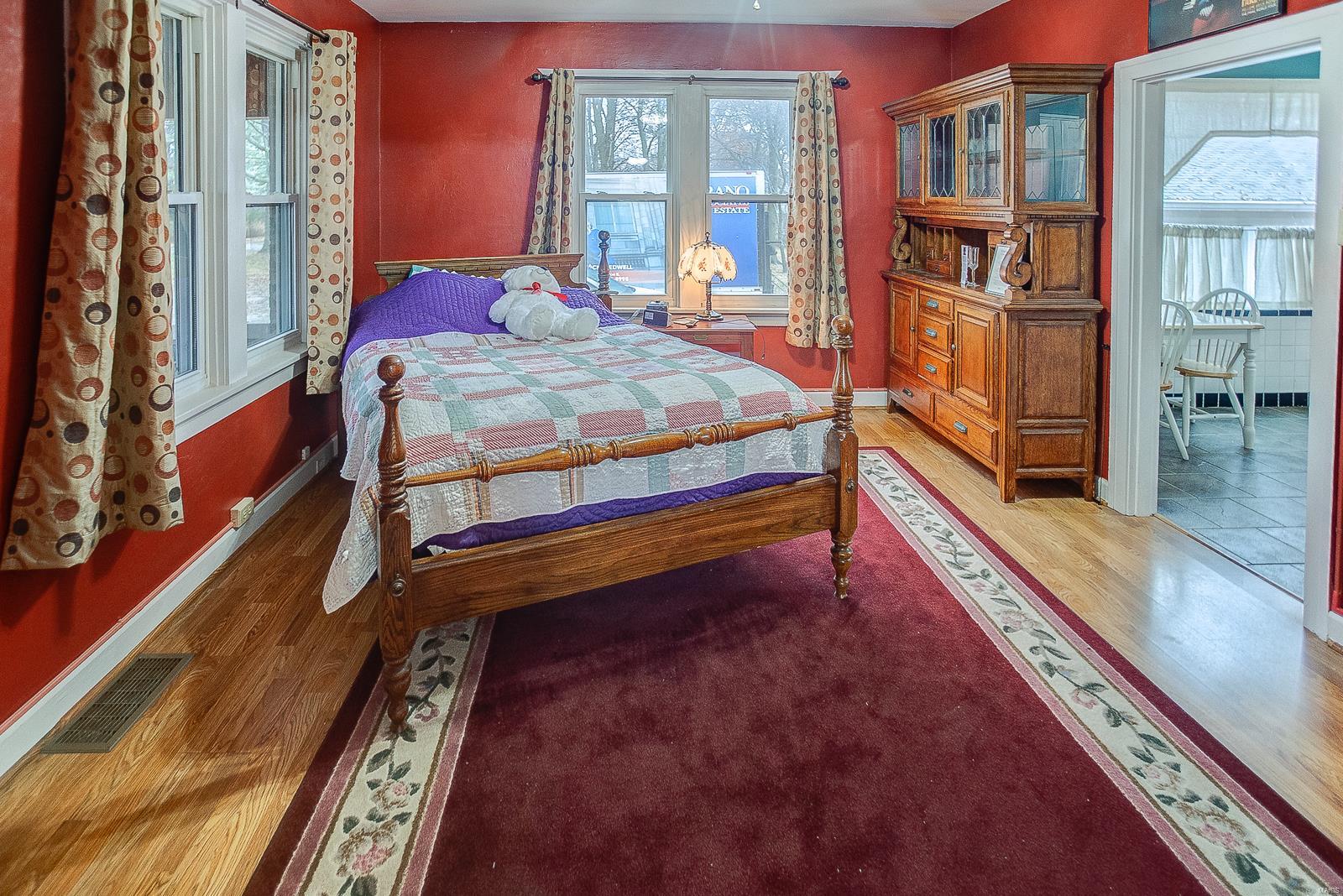 2604 East B Street Road Belleville, IL 62221 - Photo 7 of 36 Gallery Image 7