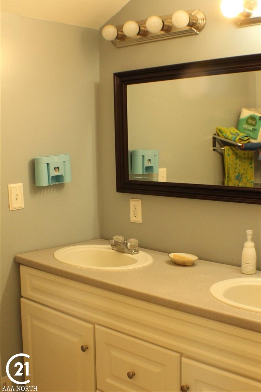 523 Berville Road Allenton, MI 48002 - Photo 24 of 35 Gallery Image 24