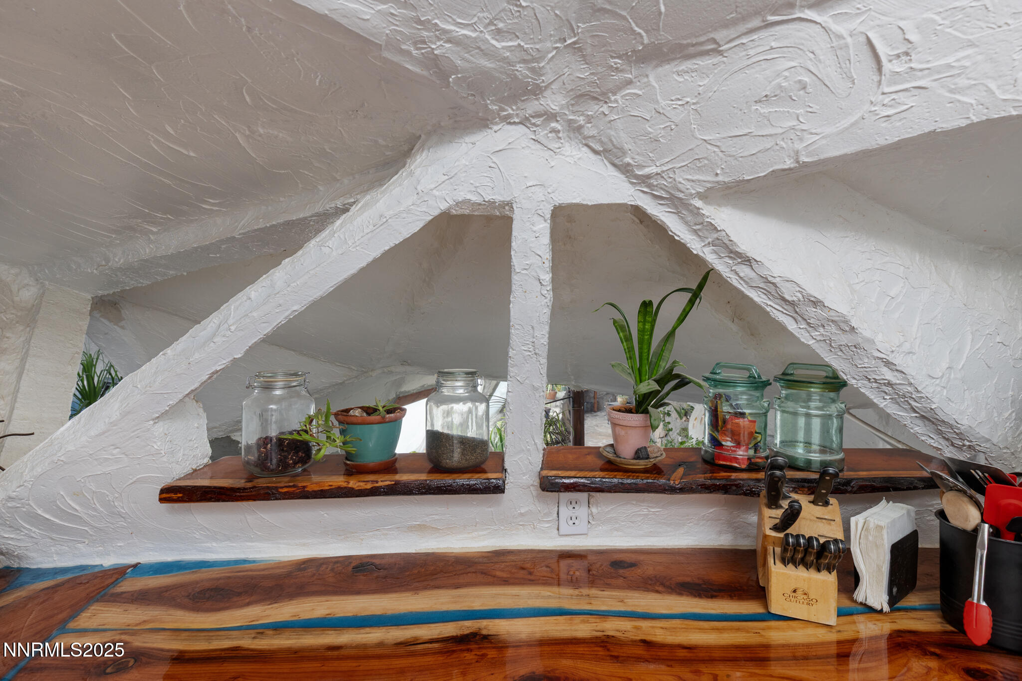 52 Horseshoe Circle Crescent Valley, NV 89821 - Photo 28 of 67 a living room with furniture and wooden floor