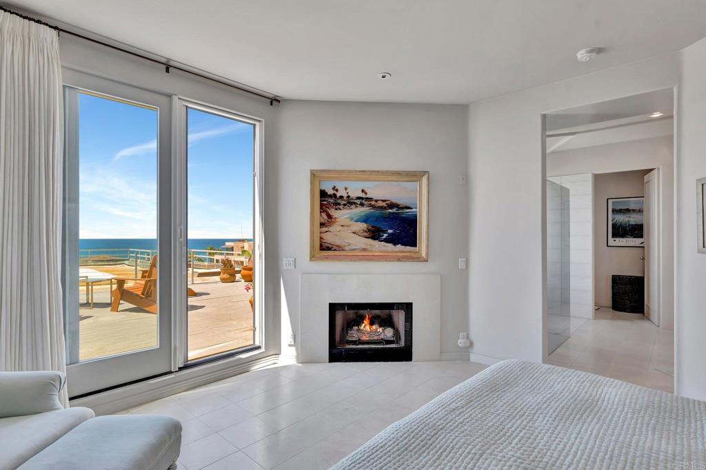 302 Prospect Street, Unit PH #1 La Jolla, CA 92037 - Photo 15 of 52