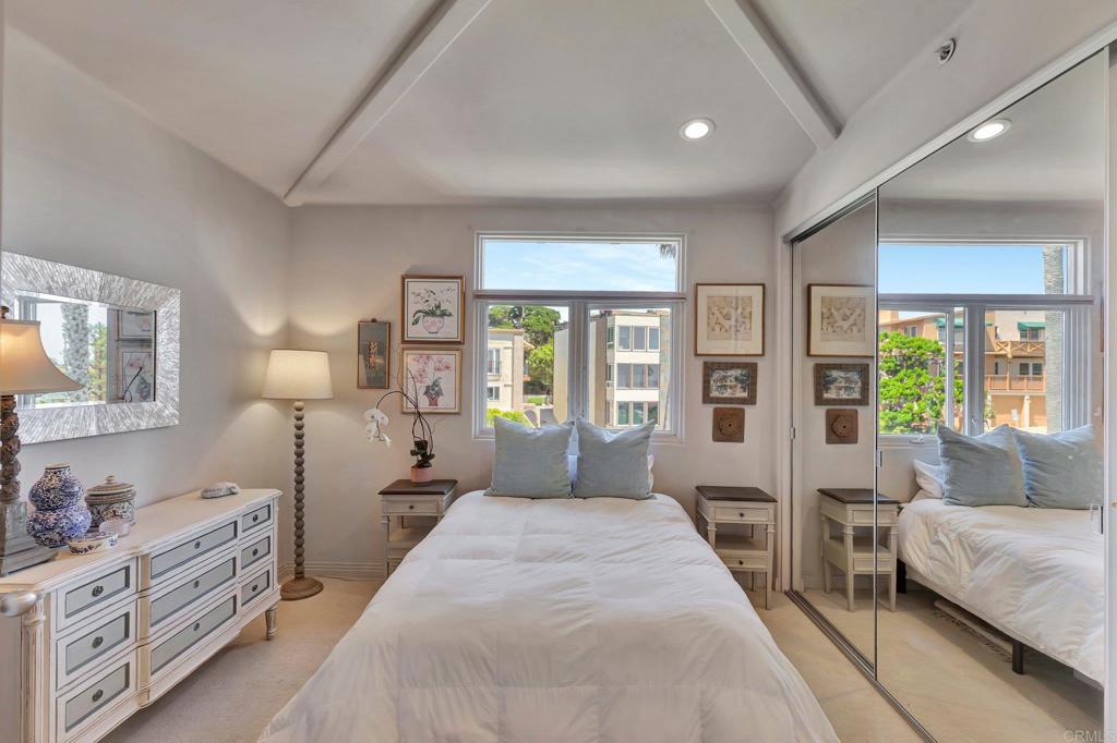 302 Prospect Street, Unit PH #1 La Jolla, CA 92037 - Photo 20 of 52