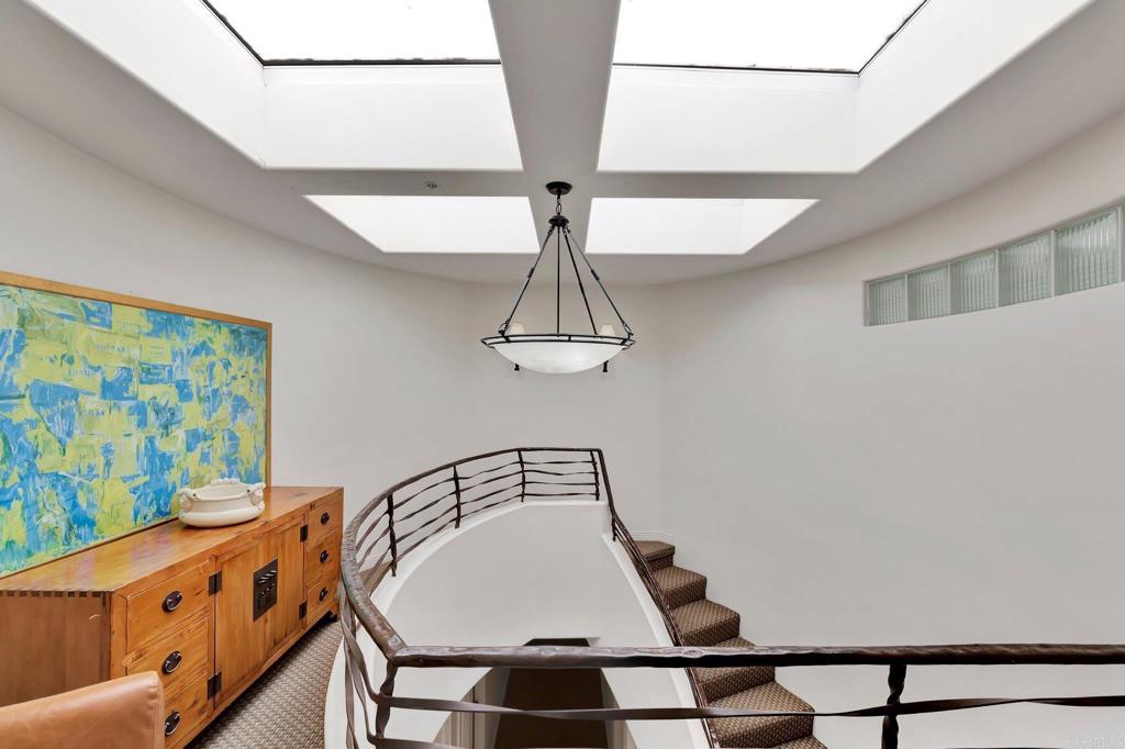 302 Prospect Street, Unit PH #1 La Jolla, CA 92037 - Photo 32 of 52