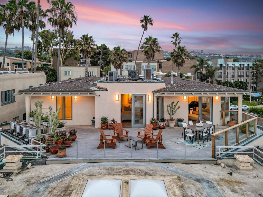 302 Prospect Street, Unit PH #1 La Jolla, CA 92037 - Photo 47 of 52