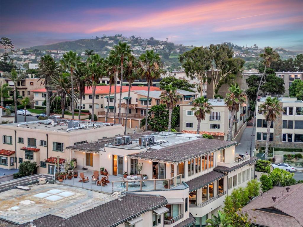 302 Prospect Street, Unit PH #1 La Jolla, CA 92037 - Photo 50 of 52