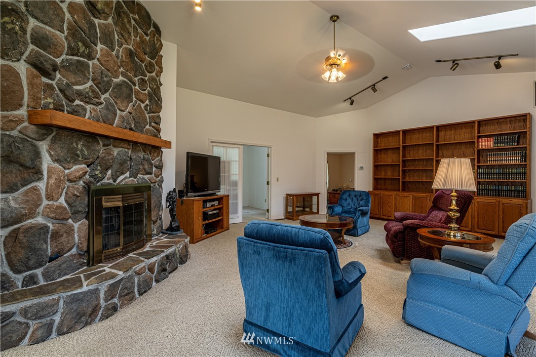 5561 Cove Road Ellensburg, WA 98926 - Photo 14 of 36 Gallery Image 14