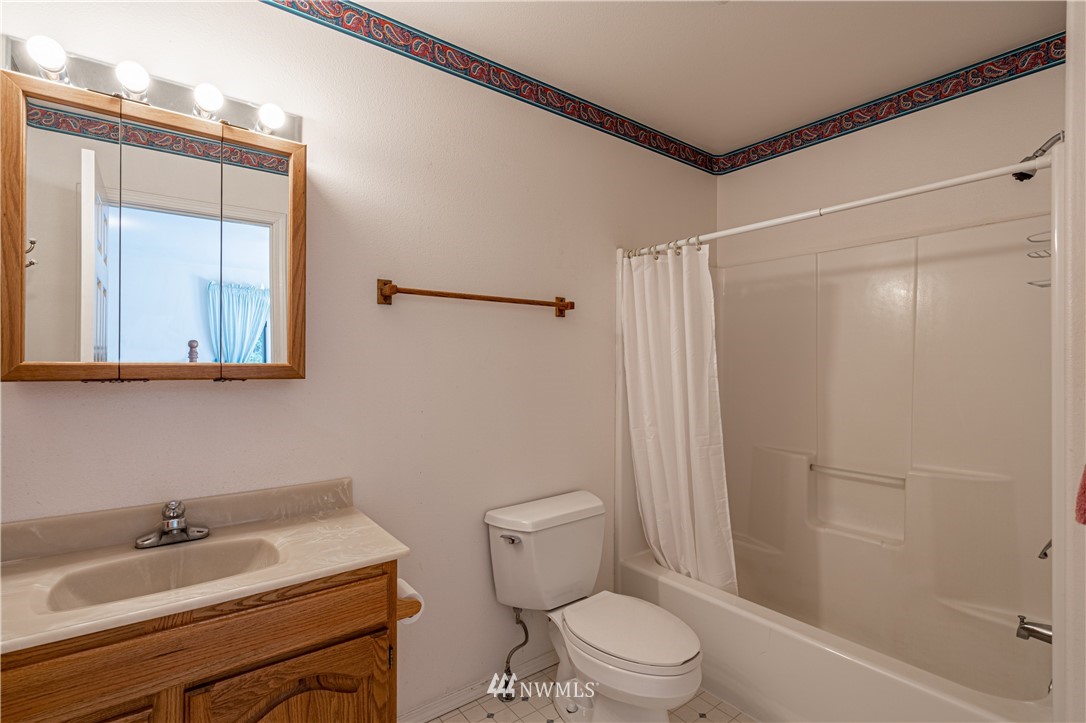5561 Cove Road Ellensburg, WA 98926 - Photo 17 of 36 Gallery Image 17